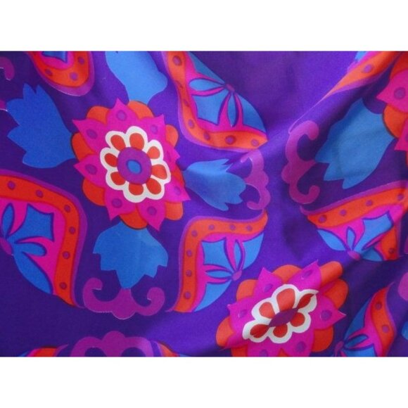 Vtg 1960’s Scarves By Vera All Silk Hand Rolled Purple Pink Orange Psychedelic - Picture 5 of 9